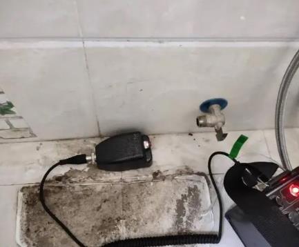 宁德市屋顶漏水维修公司分享下卫生间漏水的危害及解决方法